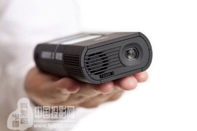 3M��˾�Ƴ��ɿ�ڴ���΢��ͶӰ�x