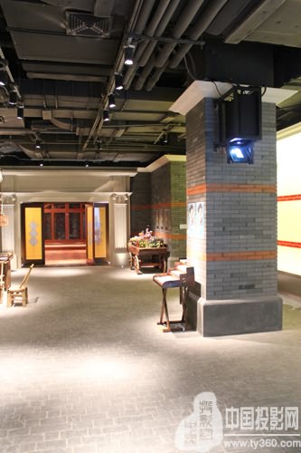 ��Խ�r(sh��)�գ���ҕͶӰ����С�χ�(gu��)��ʳ��