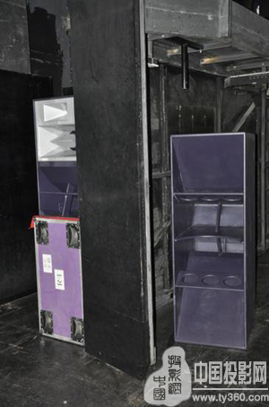 ��ɫ������-���Ҵ�Ժ�򄡏d�е�Funktion-One����