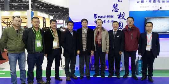 ����ȺӢ����Ӣ�۳ǣ��Jȡ�������ǻ�У�@�L������Ϣ��2.0�A�£�