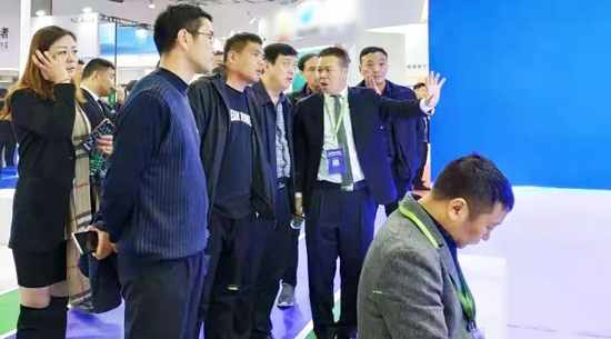 ����ȺӢ����Ӣ�۳ǣ��Jȡ�������ǻ�У�@�L������Ϣ��2.0�A�£�