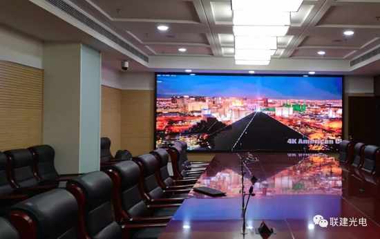 �����LED��������c���Ͼ����껨�_�^�z��Ժ