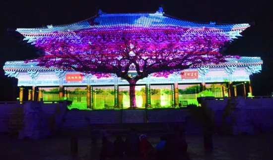 ��Ӱ���e��Խ�Ž� ��Ӱ���e��Խ�Ž� Vivitek(��Ӎ)ͶӰ�C���ؖ|�h��Ԫҹ ͶӰ�C���ؖ|�h��Ԫҹ