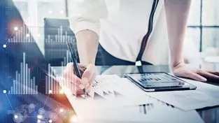 ����A��ͶӰ�C�淨���e�f��߀��֪��