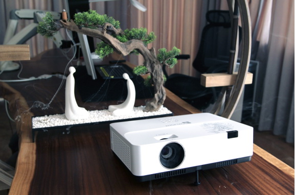 Boxlight智能家用VF6京東首發(fā)上市!