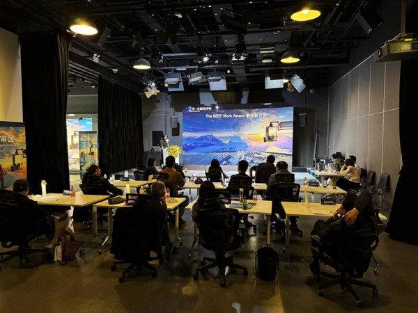 ����VP�����Ƅ�̓�M���������c�lչ������̱�