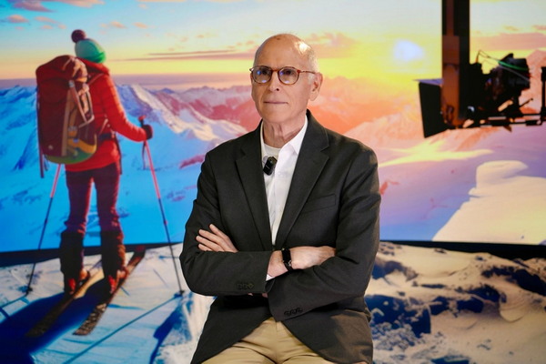 ����VP�����Ƅ�̓�M���������c�lչ������̱�