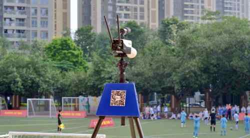 ���Ƿ��W�R��������WУ�w�У�@�����Ļ����JȡyFoot�@�߶��cٝ��