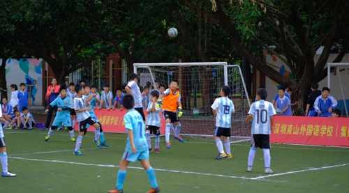 ���Ƿ��W�R��������WУ�w�У�@�����Ļ����JȡyFoot�@�߶��cٝ��