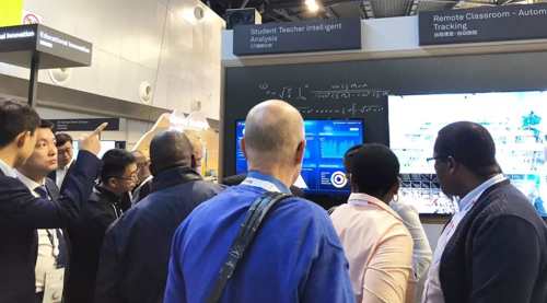 ݗ��ȫ�����Jȡ�ǻ�У�@�������ٲ��𣬴��M������Ϣ���ĸ