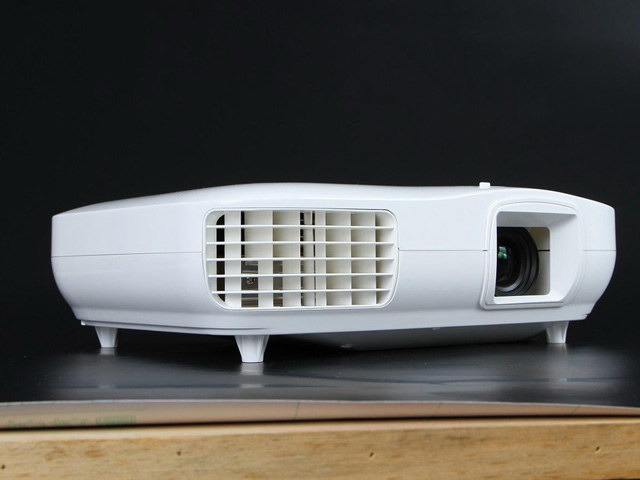 ���sͶӰ�C:���� 2000-HT/VX