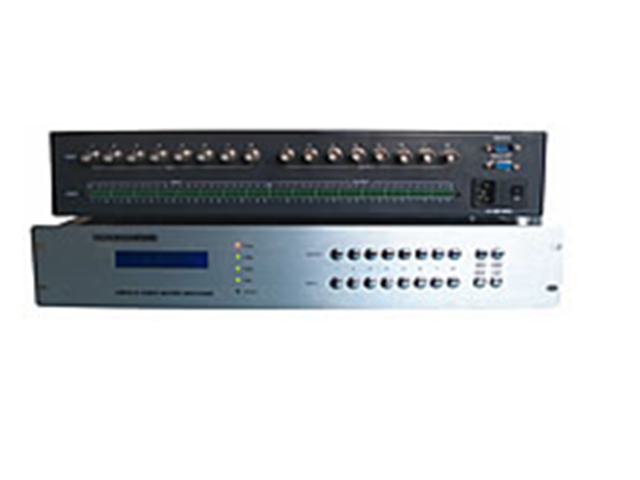 ��Ӎ�ӿھ��:AV