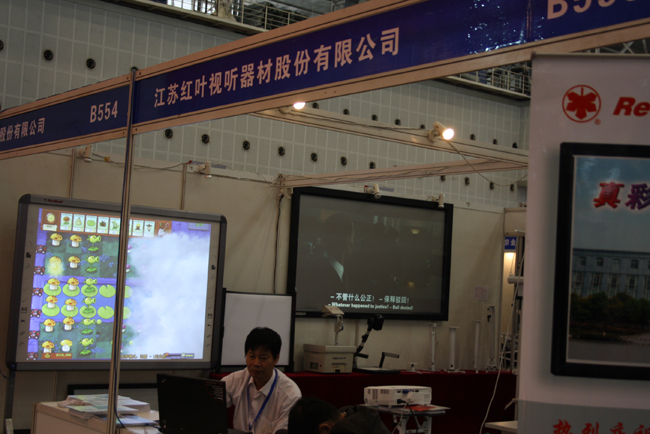 ��60���Ї��̌W�x���O��չ