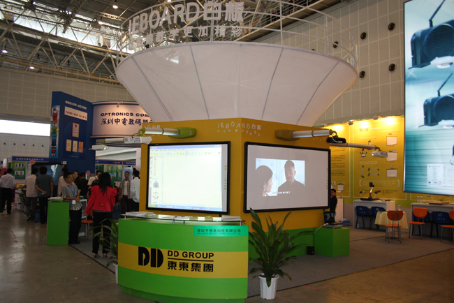 ��60���Ї��̌W�x���O��չ