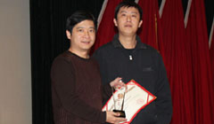 ���JƷ����ȴ�