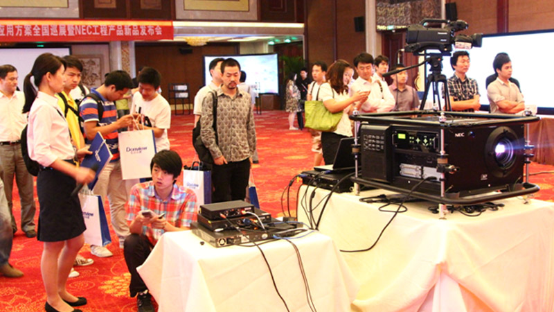 �|����ԭ2011��ϵ�y(t��ng)���ɑ��÷���ȫ��Ѳչ��NEC���̮a(ch��n)Ʒ��Ʒ�l(f��)�����D�p