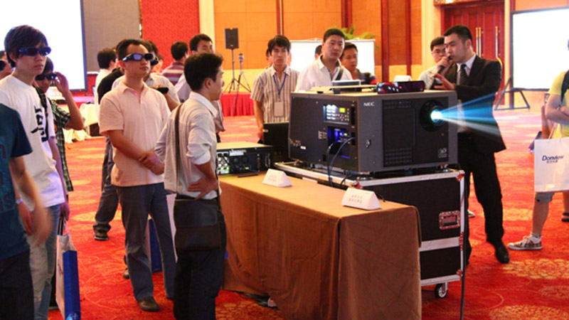 �|����ԭ2011��ϵ�y(t��ng)���ɑ��÷���ȫ��Ѳչ��NEC���̮a(ch��n)Ʒ��Ʒ�l(f��)�����D�p