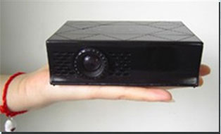 �S��(y��u)&alpha;1������LCOSͶӰ�C