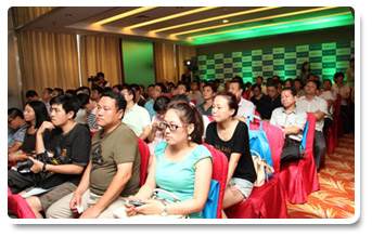 ��խƴ�p������Ͷ�o�pҺ��2013�걱����Ʒ�l(f��)����(hu��)