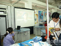 ����չ���Ķ�ý�w�������ϵ�y(t��ng)